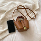 Mini fashion handbag, vegetable basket, carrying bag, crossbody bag, girls' and children's crossbody bags, modern, trendy and cool