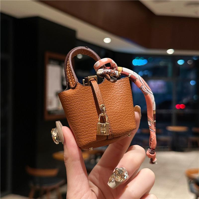 Mini Vegetable Basket Bag Pendant Hanging Accessories High Quality Leather Car Keychain Earphone Bag Pendant with Colorful Strap Today Catch the Moment